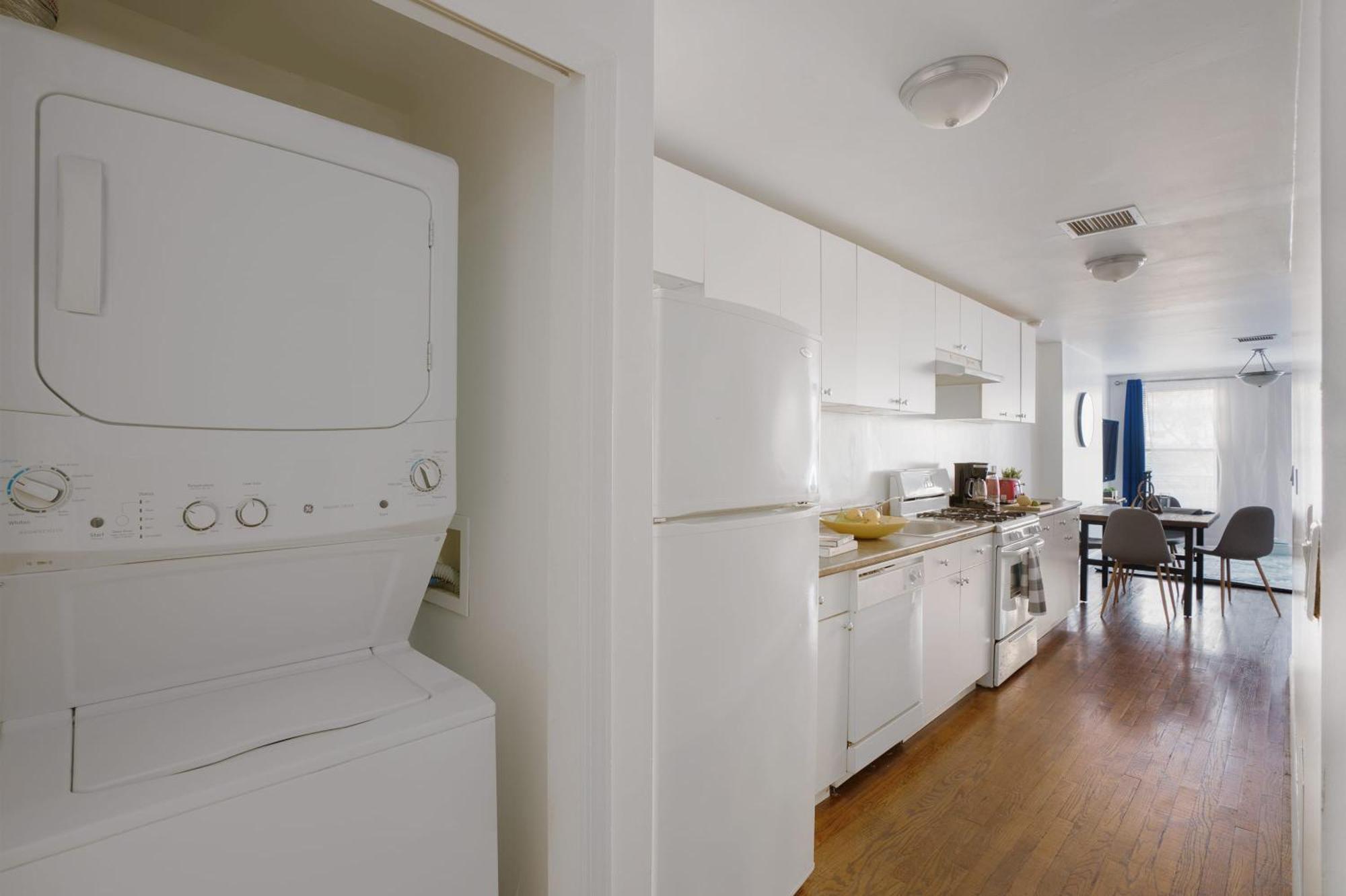 1435-3-3 Bedrooms 2Bath W D Prime Upper East New York Exterior photo